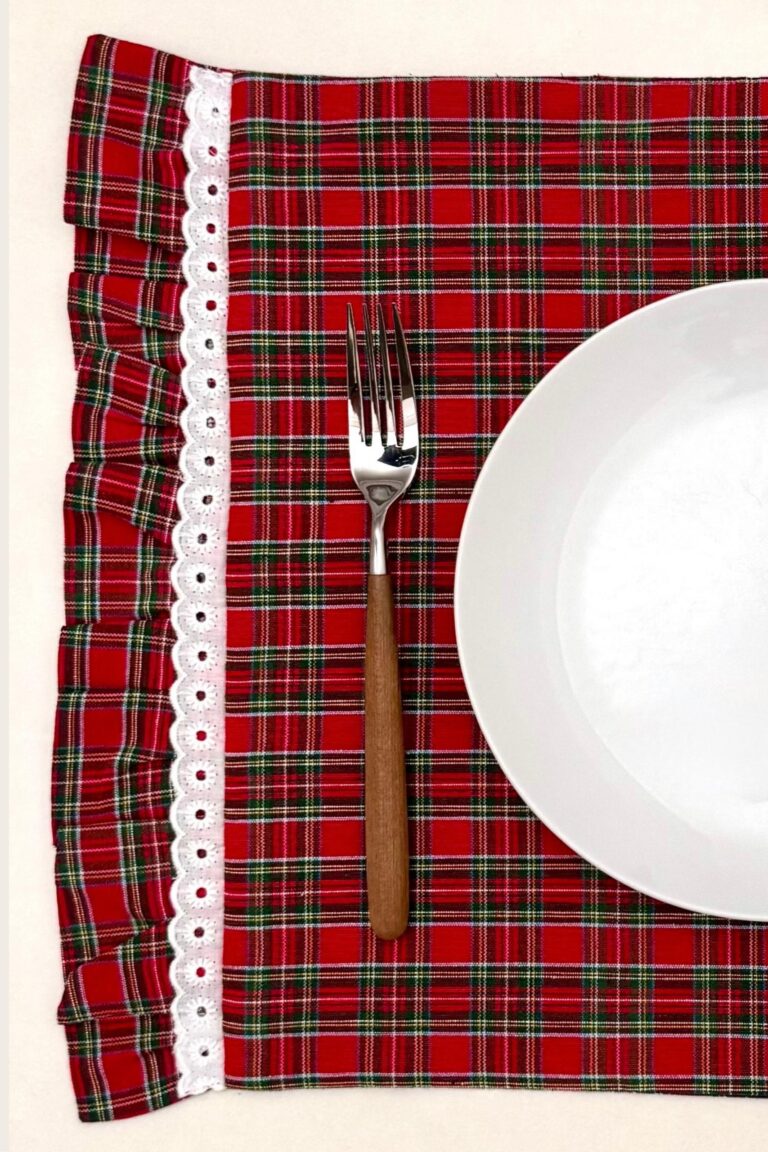Christmas Plaid Placemat